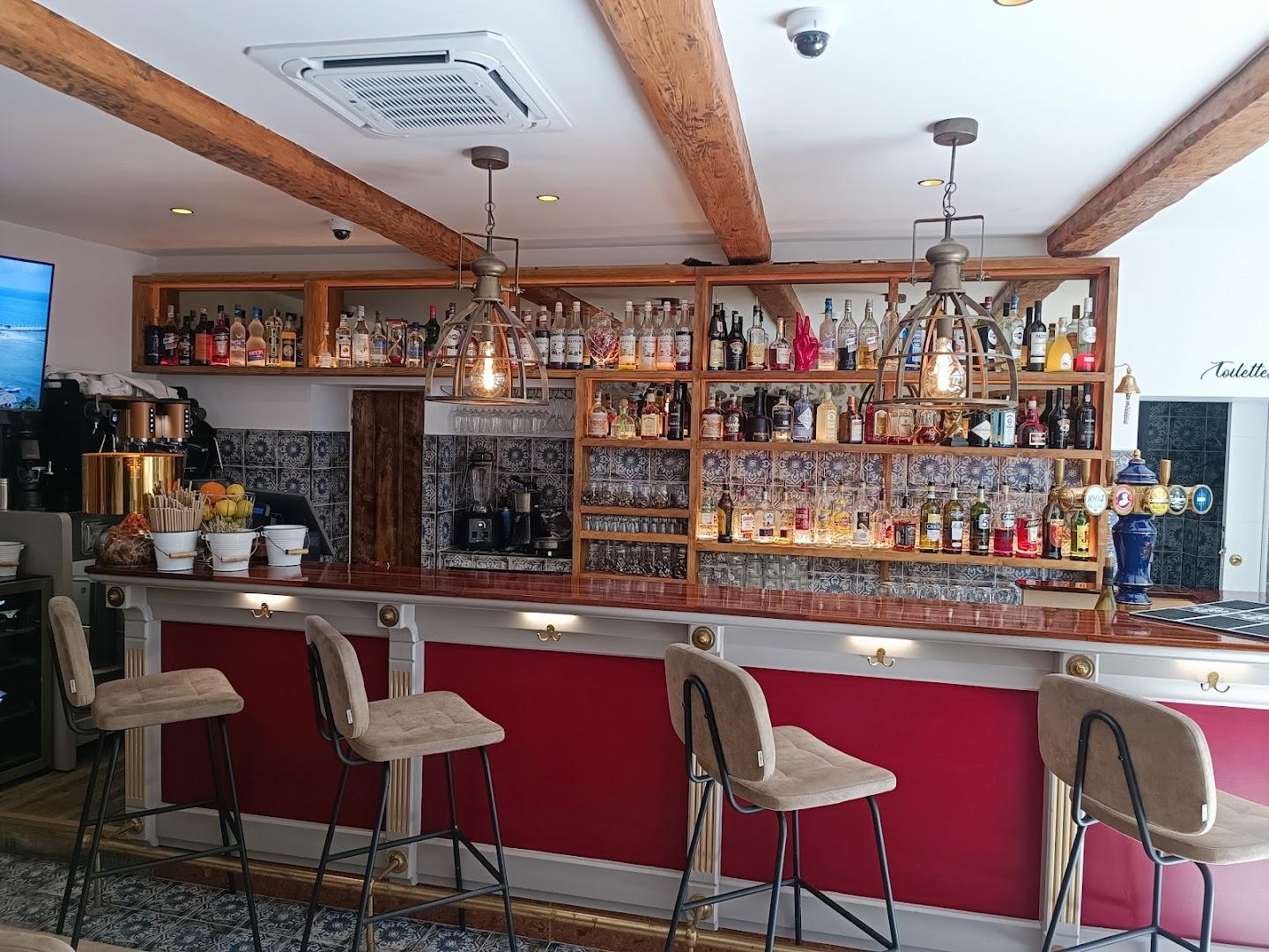 Bar La Trattoria Du Marche - Photo 3